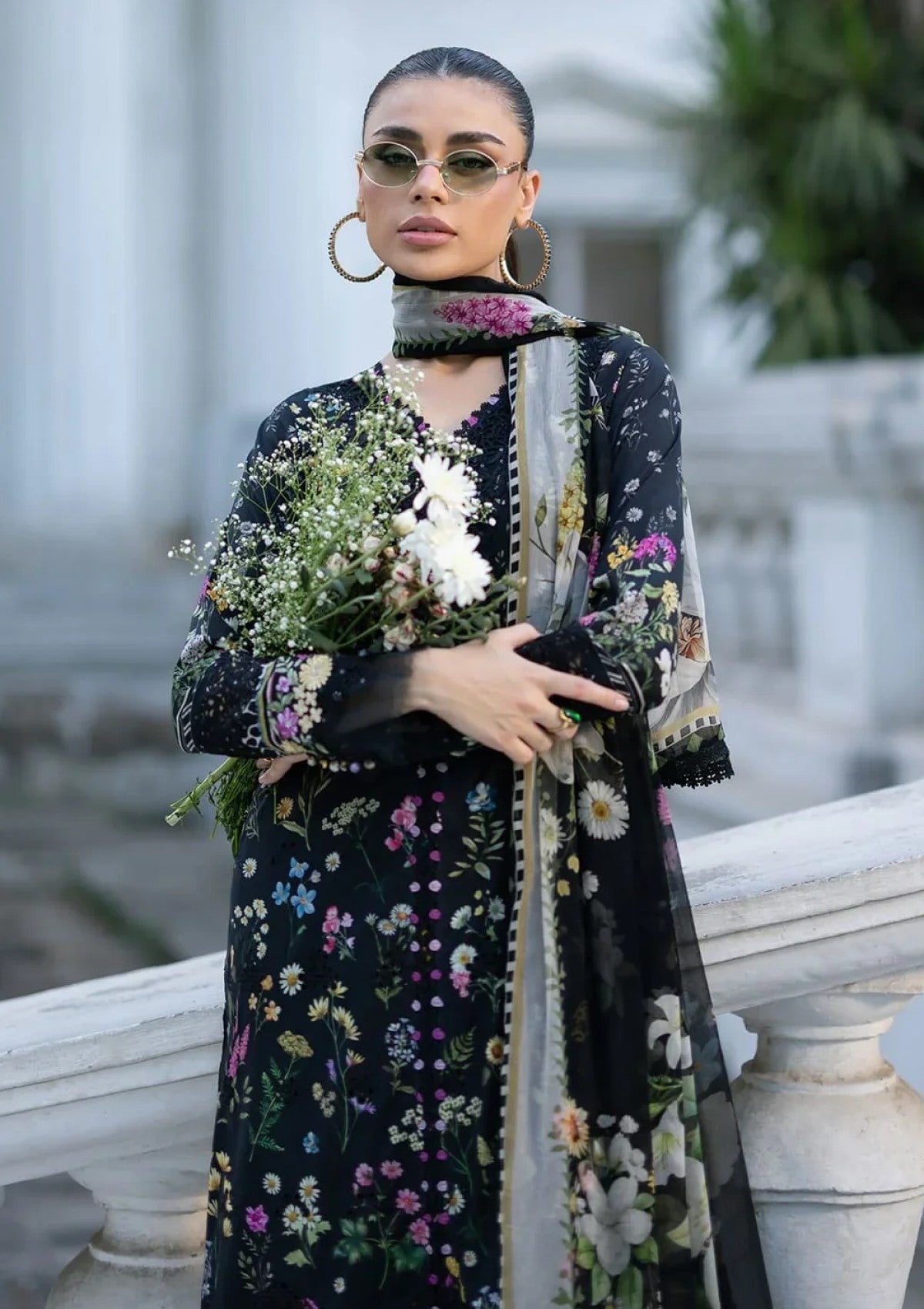 Elaf Premium Signature Embroidered Lawn Vol Ii Esg 02B 3 Elaf Premium Signature Embroidered Lawn Vol Ii Esg 02B