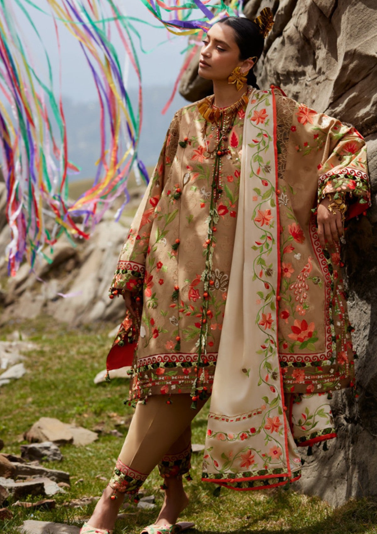 Elan Kashmee Lawn Luxury Ekl 12B 3 Elan Kashmee Lawn Luxury Ekl 12B