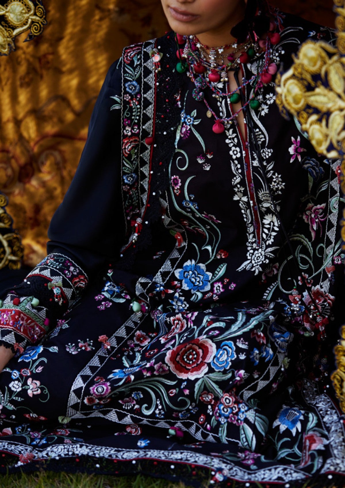 Elan Kashmee Lawn Luxury Ekl 1A 4 Elan Kashmee Lawn Luxury Ekl 1A