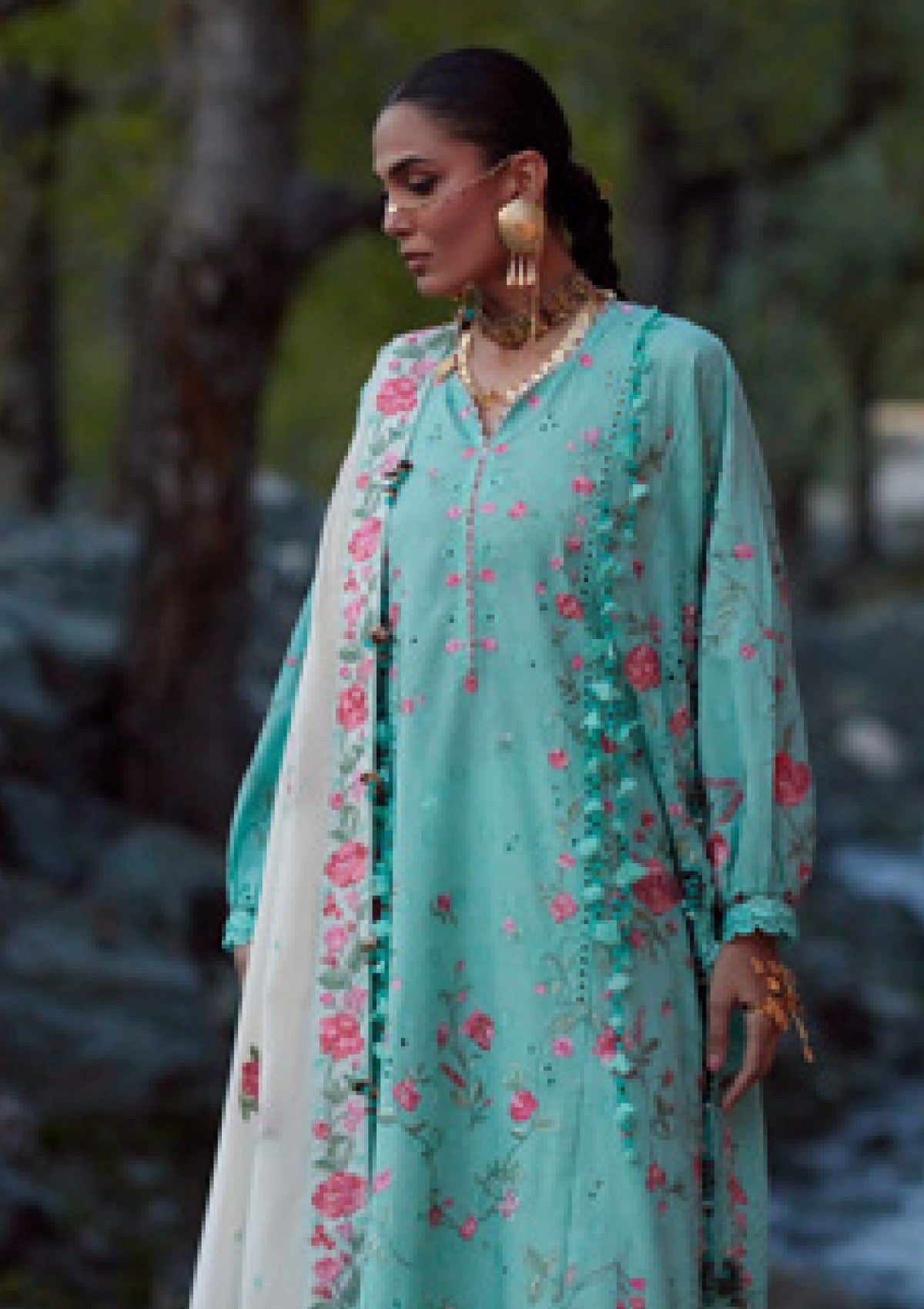 Elan Kashmee Lawn Luxury Ekl 8B 2 Elan Kashmee Lawn Luxury Ekl 8B