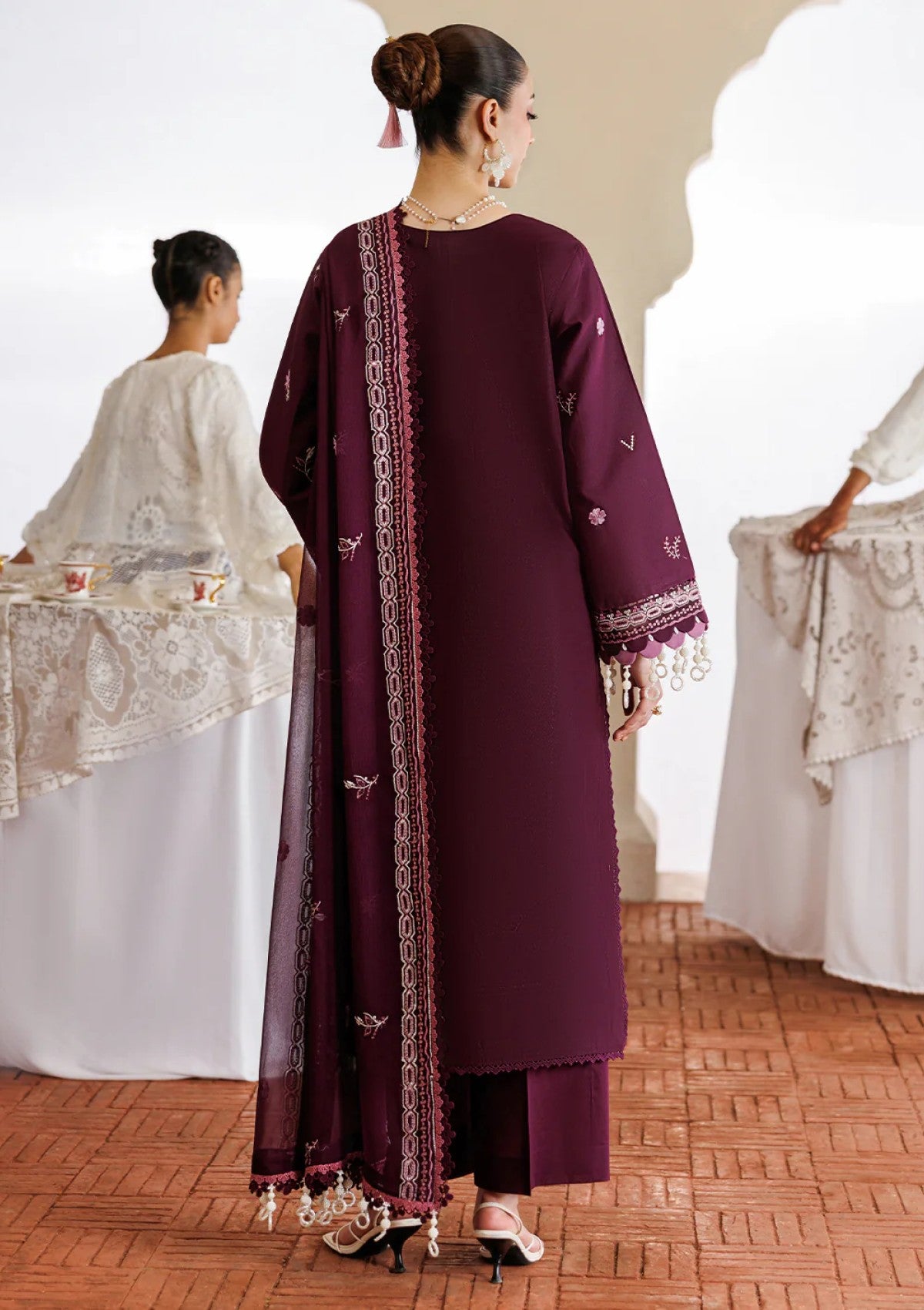 Mahnur Morbagh Luxury Lawn M 02 2 Mahnur Morbagh Luxury Lawn M 02