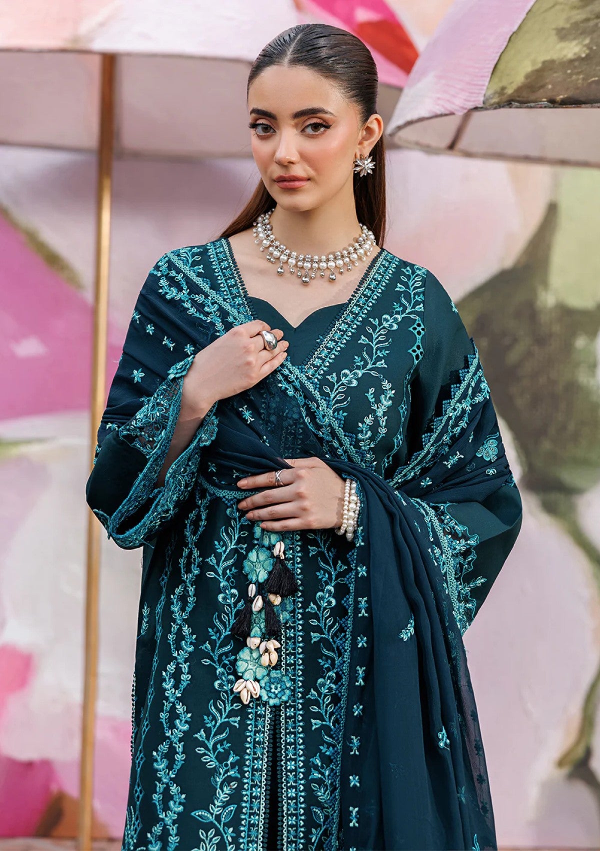 Mahnur Morbagh Luxury Lawn M 04 4 Mahnur Morbagh Luxury Lawn M 04