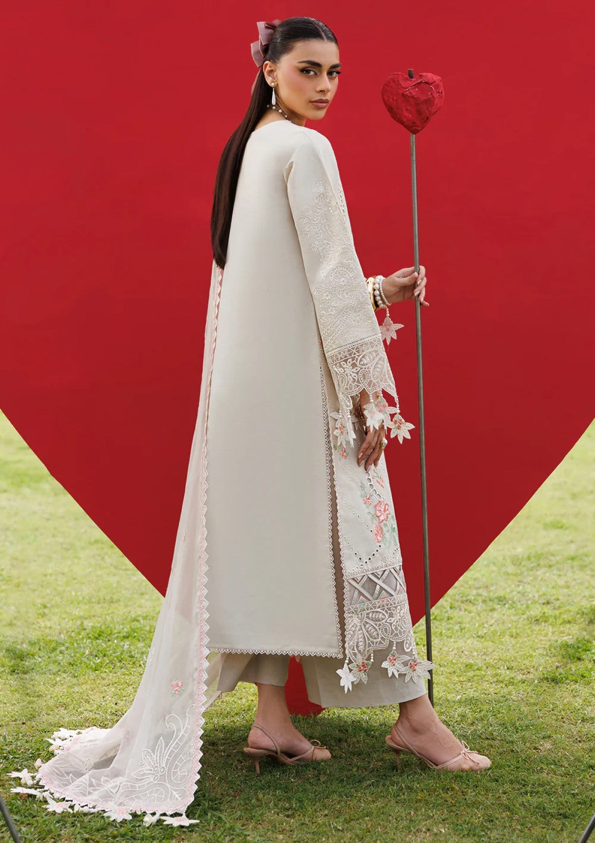 Mahnur Morbagh Luxury Lawn M 07 2 Mahnur Morbagh Luxury Lawn M 07