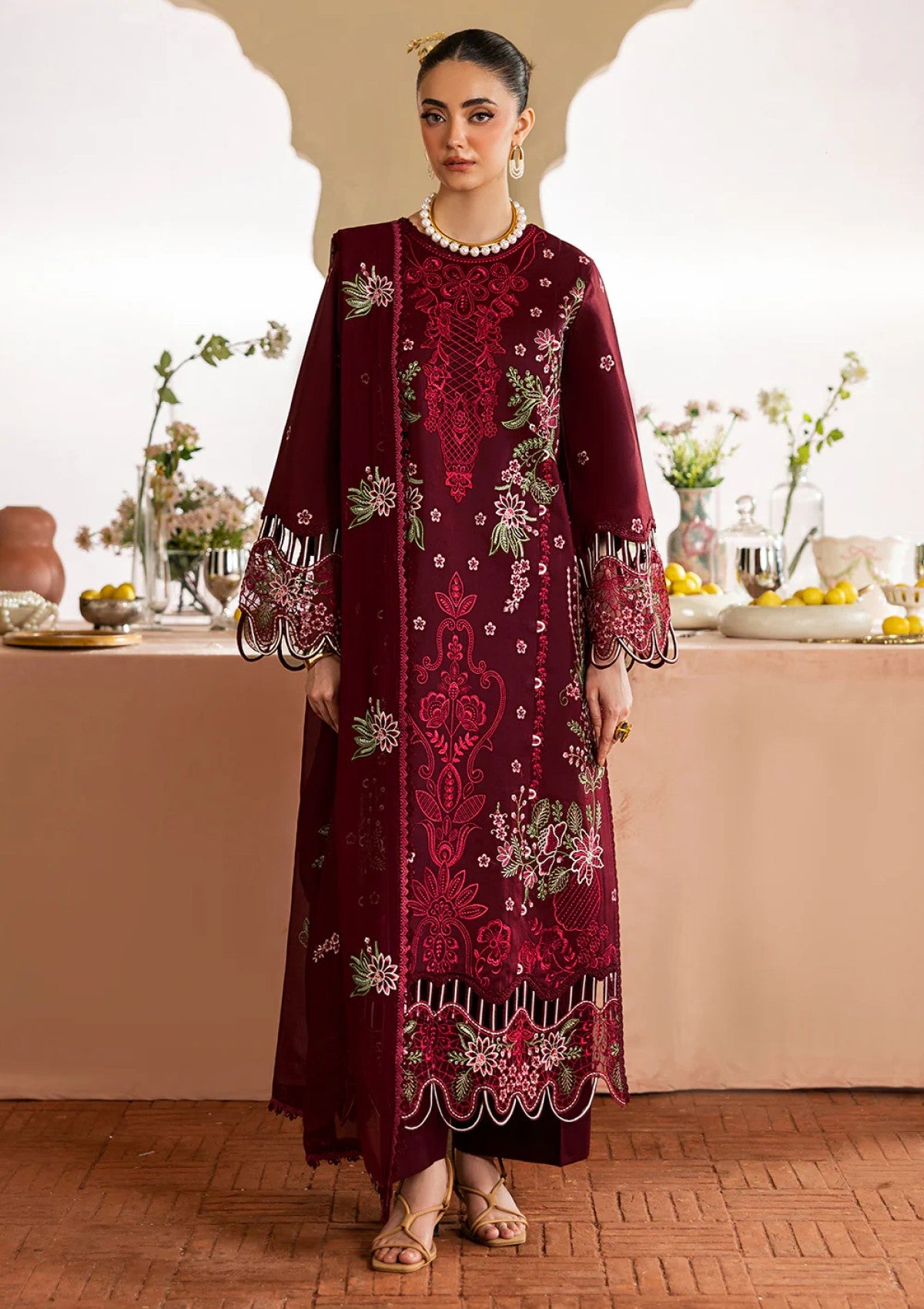 Mahnur Morbagh Luxury Lawn M 10 1 Mahnur Morbagh Luxury Lawn M 10