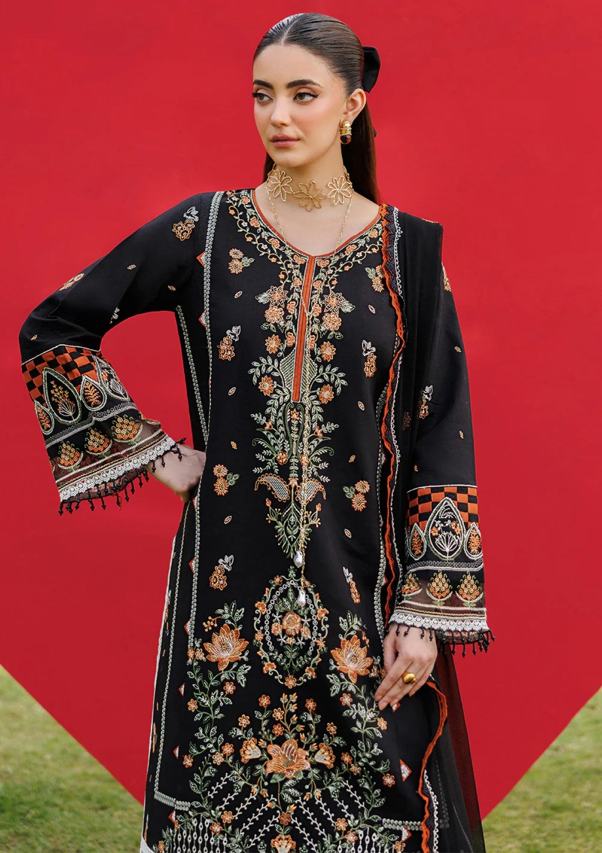 Mahnur Morbagh Luxury Lawn M 11 3 Mahnur Morbagh Luxury Lawn M 11