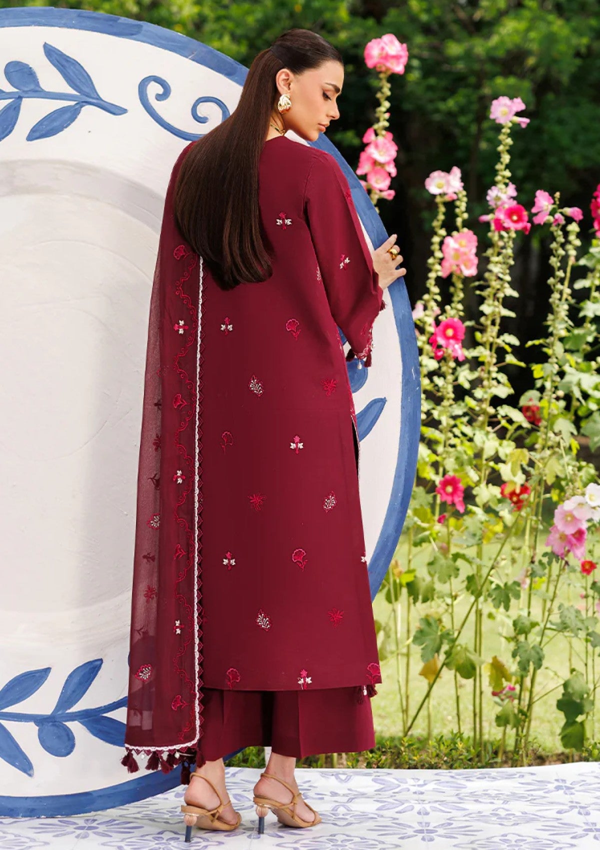 Mahnur Morbagh Luxury Lawn M 13 2 Mahnur Morbagh Luxury Lawn M 13