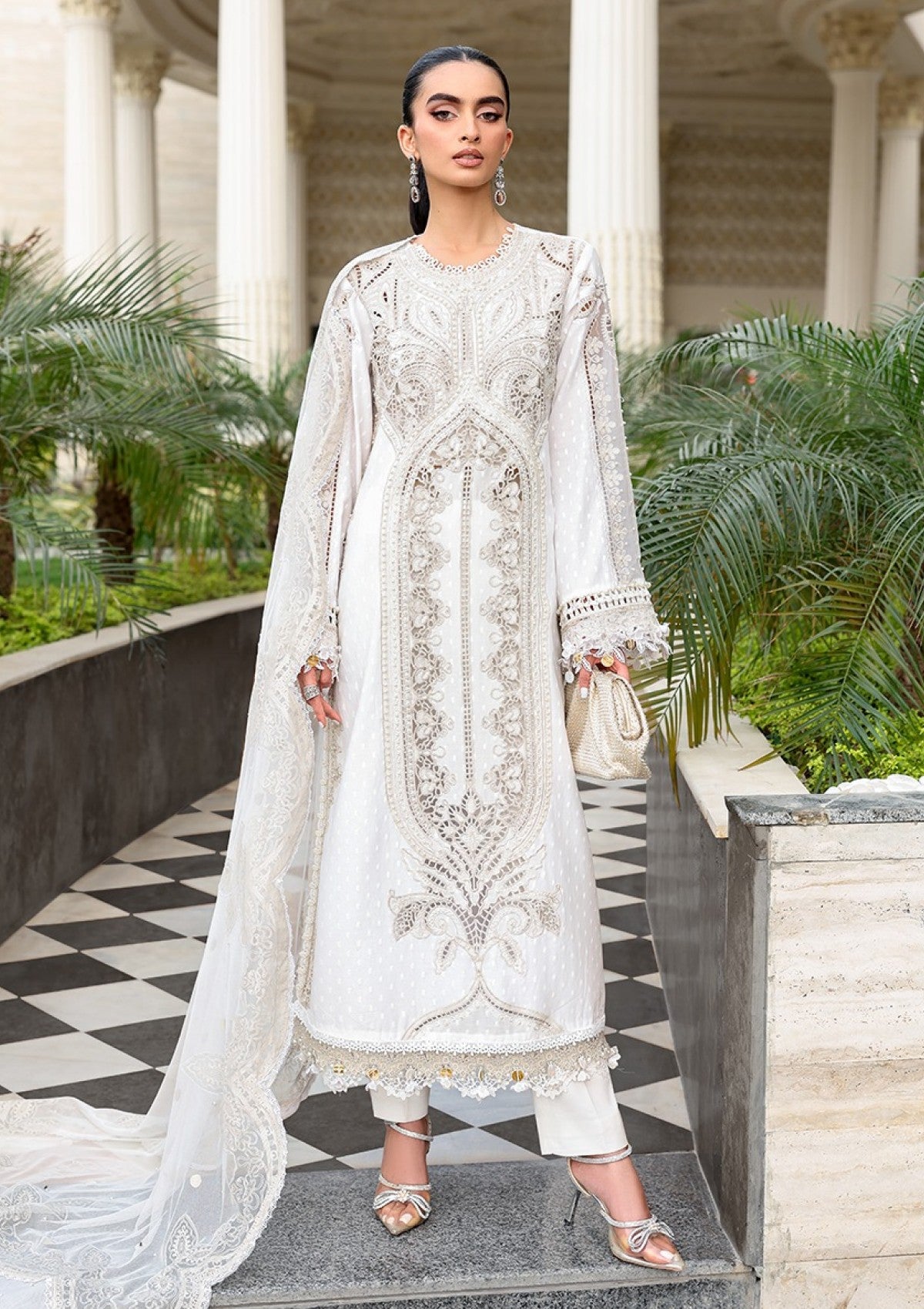 Maria B Luxury Lawn Mll 01 1 Maria B Luxury Lawn Mll 01