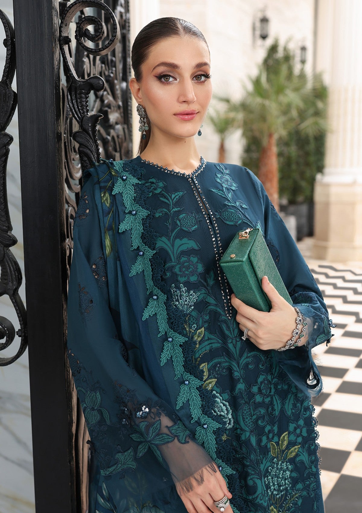 Maria B Luxury Lawn Mll 06 4 Maria B Luxury Lawn Mll 06