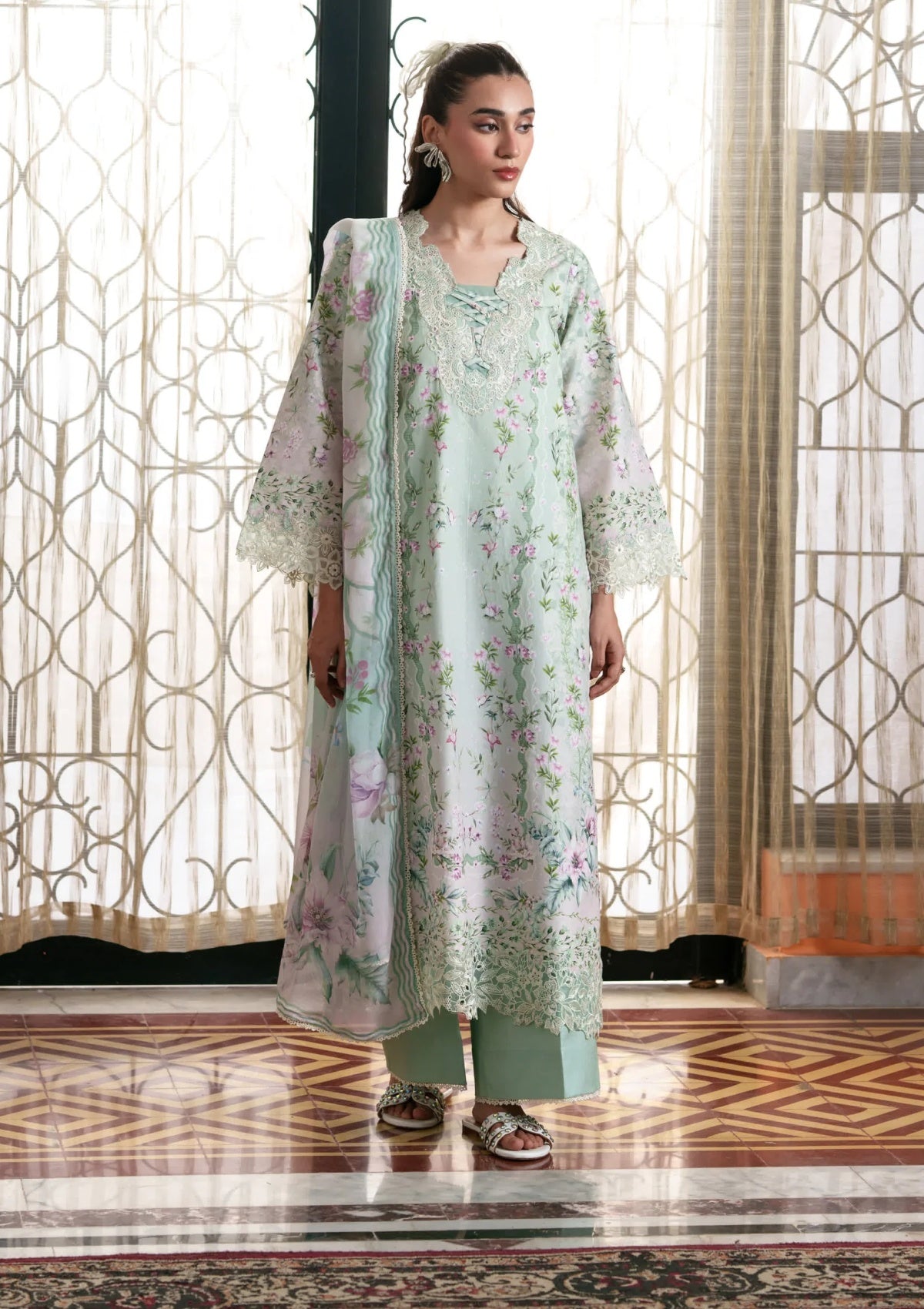 Neeshay Summer Lines Lawn Vol Ii Aveline 1 Neeshay Summer Lines Lawn Vol Ii Aveline
