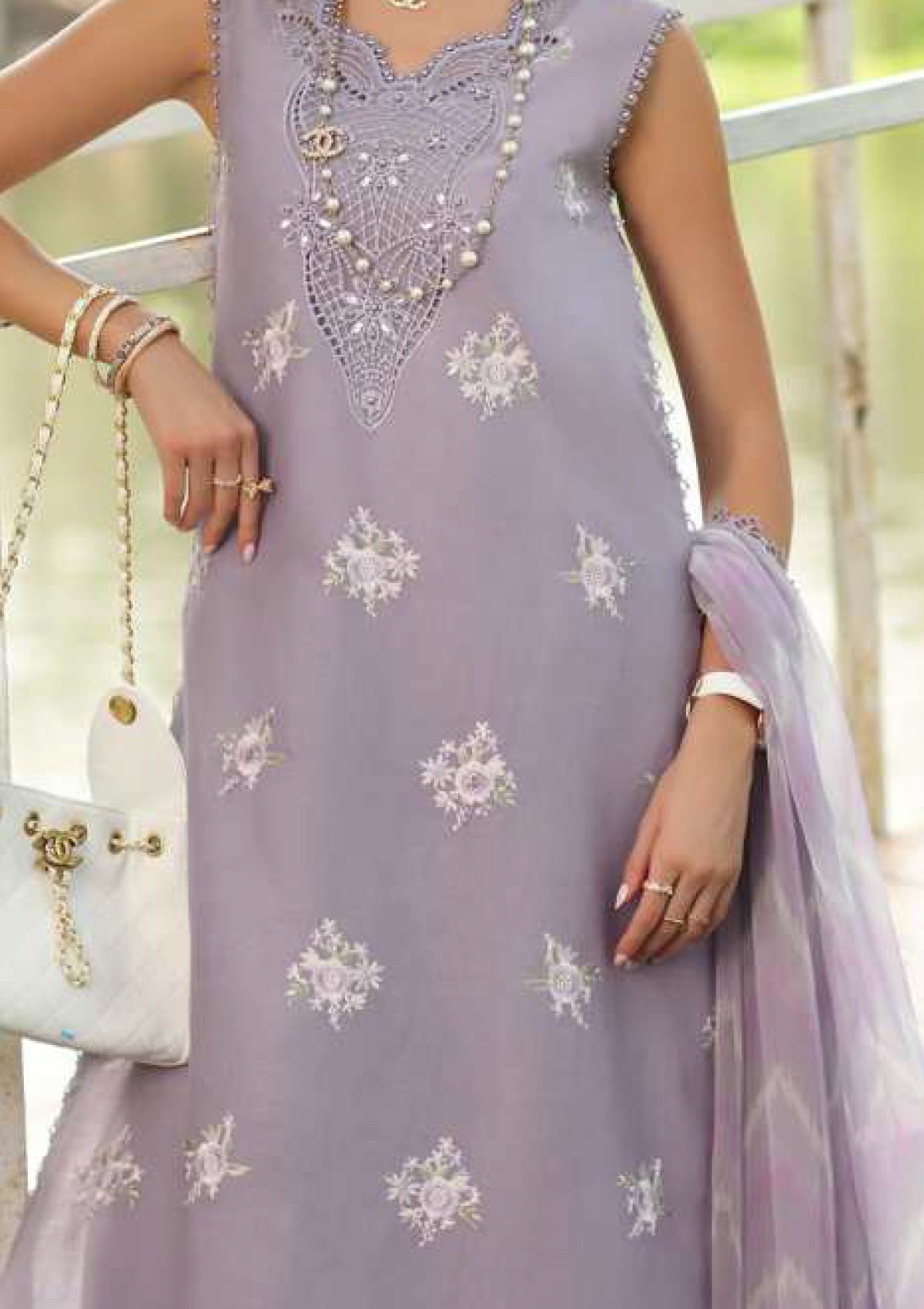 Noor By Saadia Asad Eid Luxe Printskhaas Lawn Elp 04 3 Noor By Saadia Asad Eid Luxe Printskhaas Lawn Elp 04
