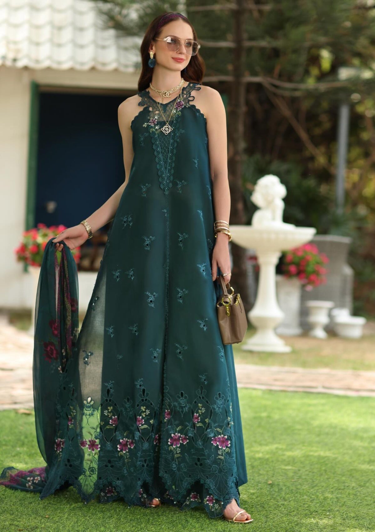 Noor By Saadia Asad Eid Luxe Printskhaas Lawn Elp 06 1 Noor By Saadia Asad Eid Luxe Printskhaas Lawn Elp 06