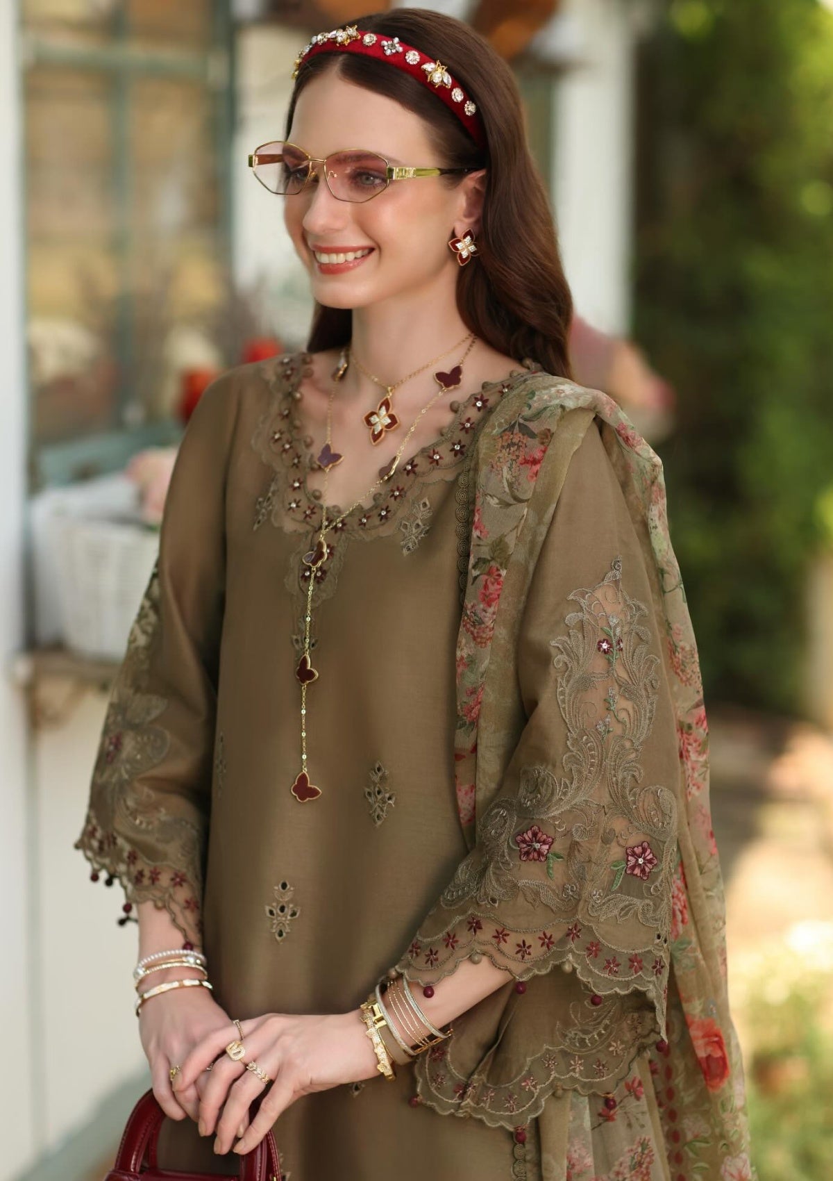 Noor By Saadia Asad Eid Luxe Printskhaas Lawn Elp 08 3 Noor By Saadia Asad Eid Luxe Printskhaas Lawn Elp 08