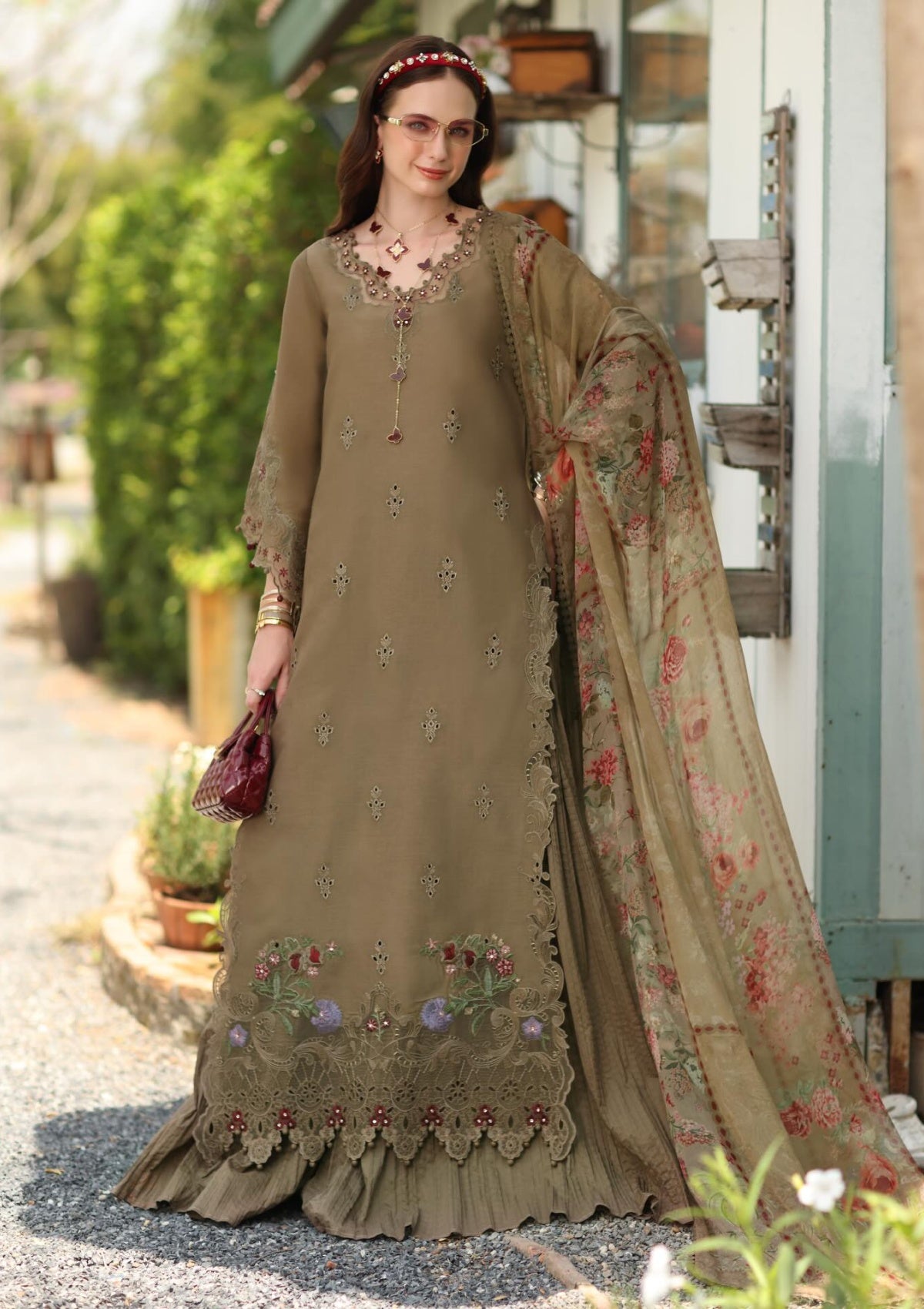 Noor By Saadia Asad Eid Luxe Printskhaas Lawn Elp 08 1 Noor By Saadia Asad Eid Luxe Printskhaas Lawn Elp 08