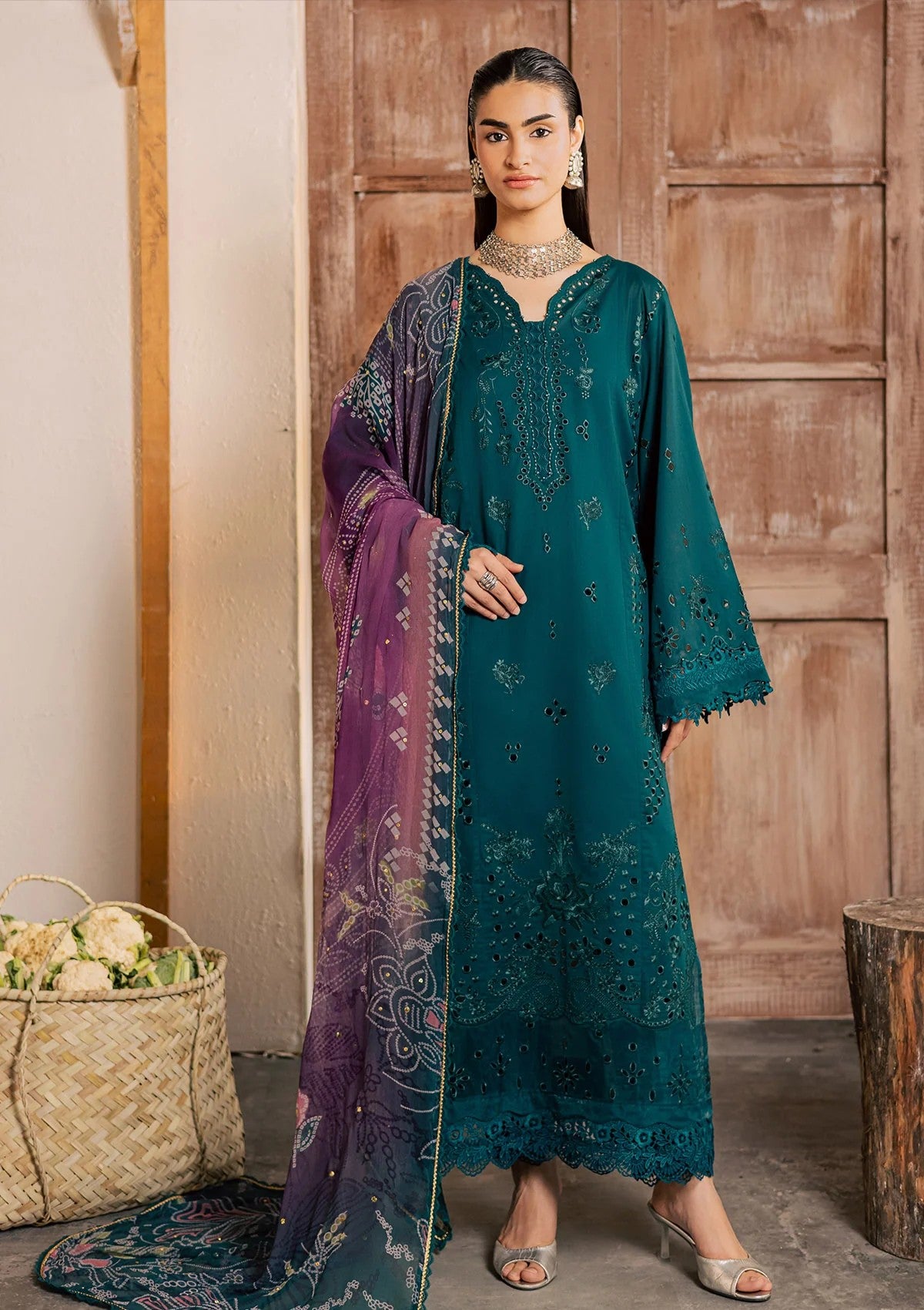Nureh Bazaar Lawn Embroidered Chikankari Ne 256 1 Nureh Bazaar Lawn Embroidered Chikankari Ne 256