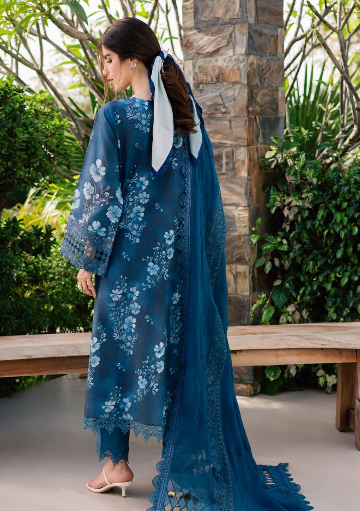 Nureh Lily May Lawn Eid Prints Ne 260 2 Nureh Lily May Lawn Eid Prints Ne 260