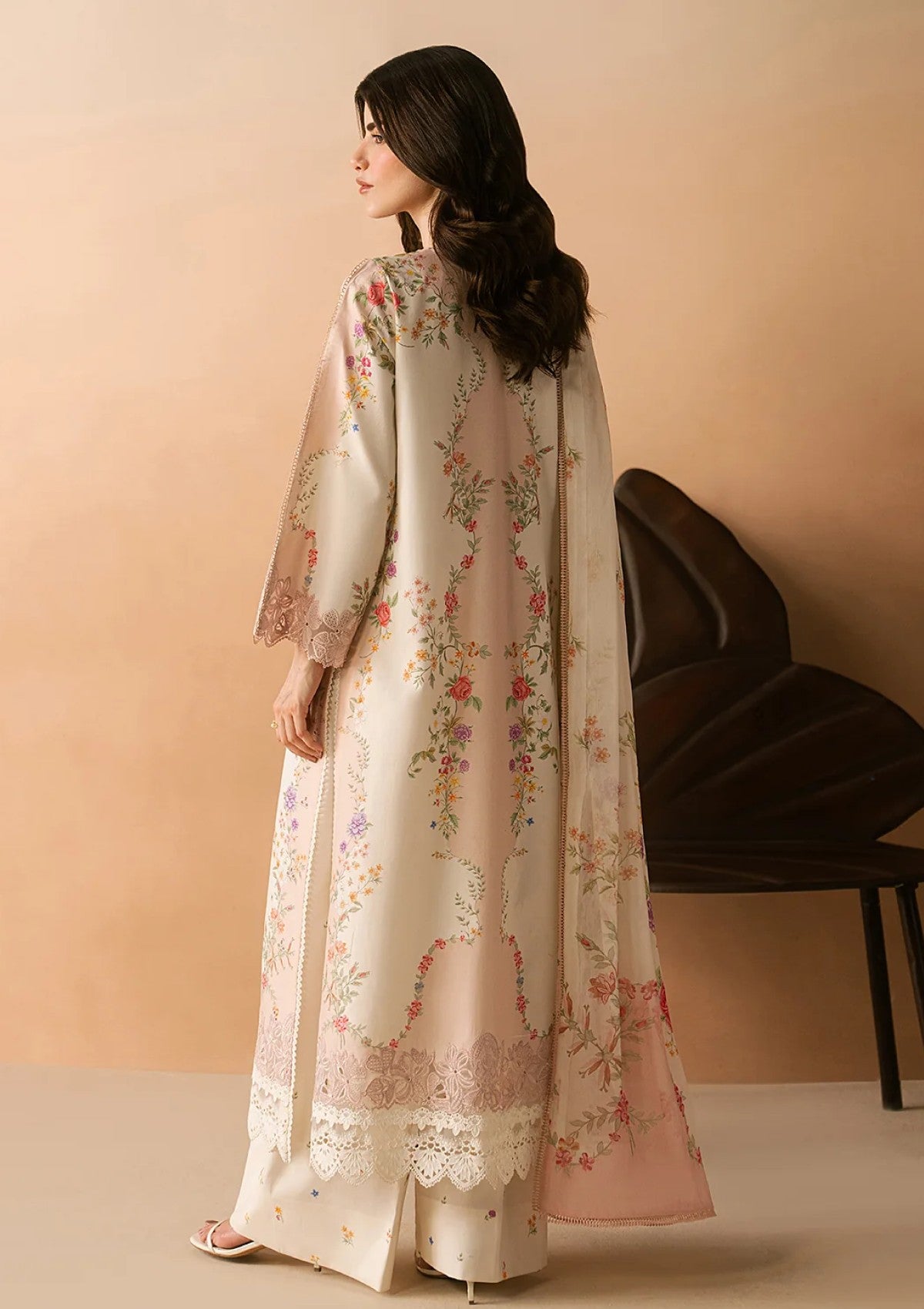 Afrozeh Lawn Lustre Haze Summer Edit 3 Afrozeh Lawn Lustre Haze Summer Edit