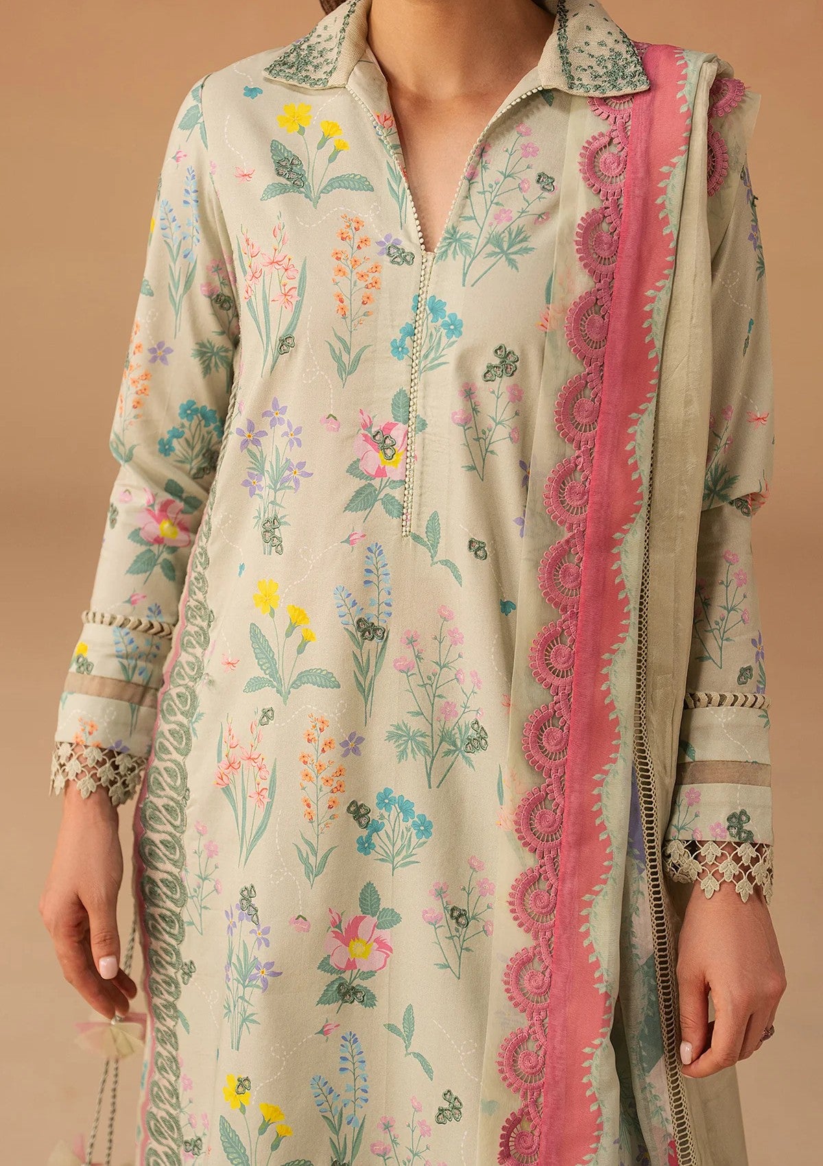 Afrozeh Lawn Sunlaced Green Haze Summer Edit 2 Afrozeh Lawn Sunlaced Green Haze Summer Edit