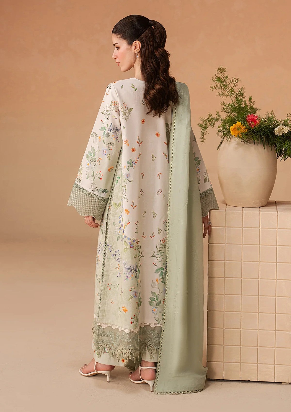 Afrozeh Lawn Vesperd Haze Summer Edit 2 Afrozeh Lawn Vesperd Haze Summer Edit