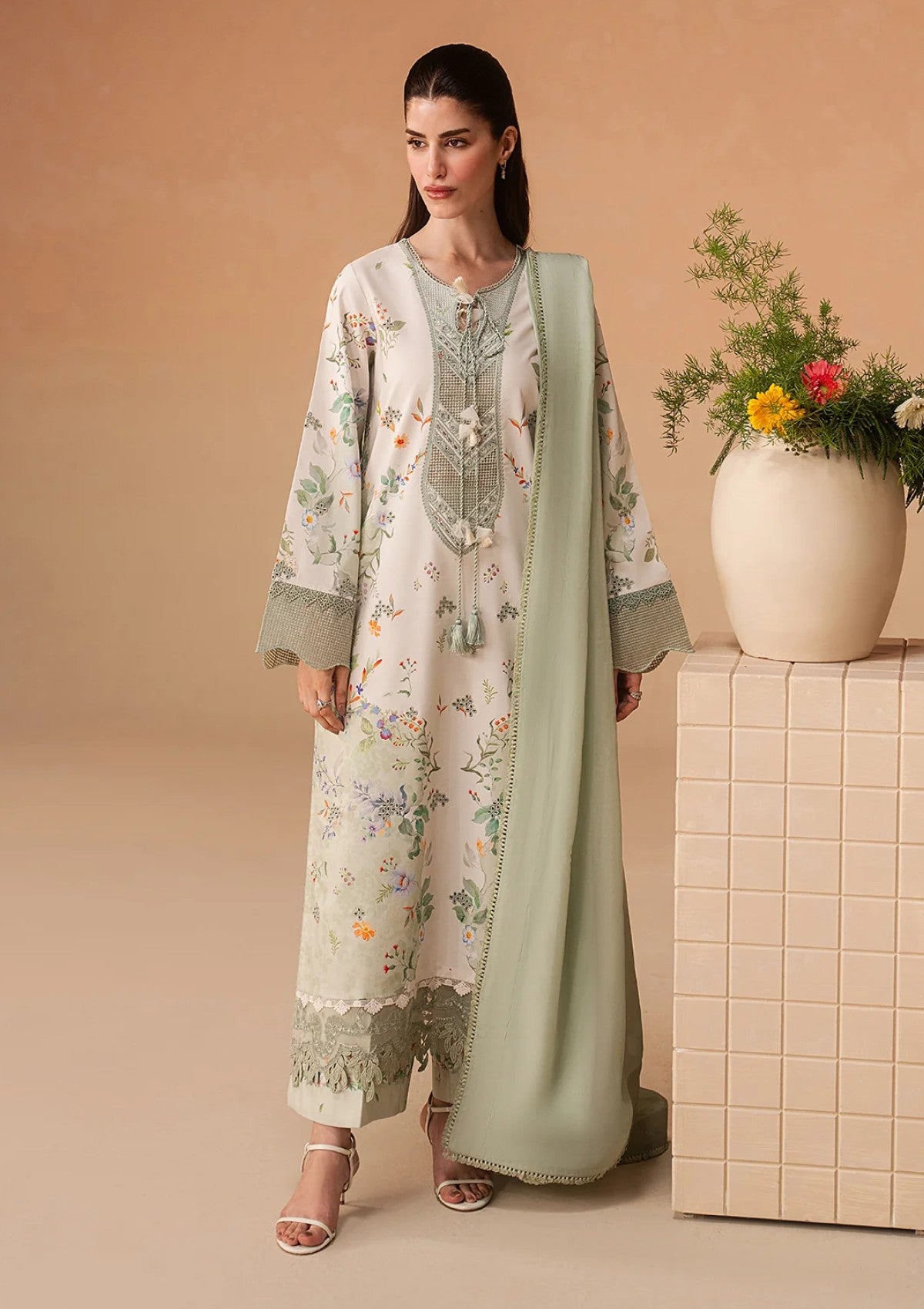 Afrozeh Lawn Vesperd Haze Summer Edit 1 Afrozeh Lawn Vesperd
