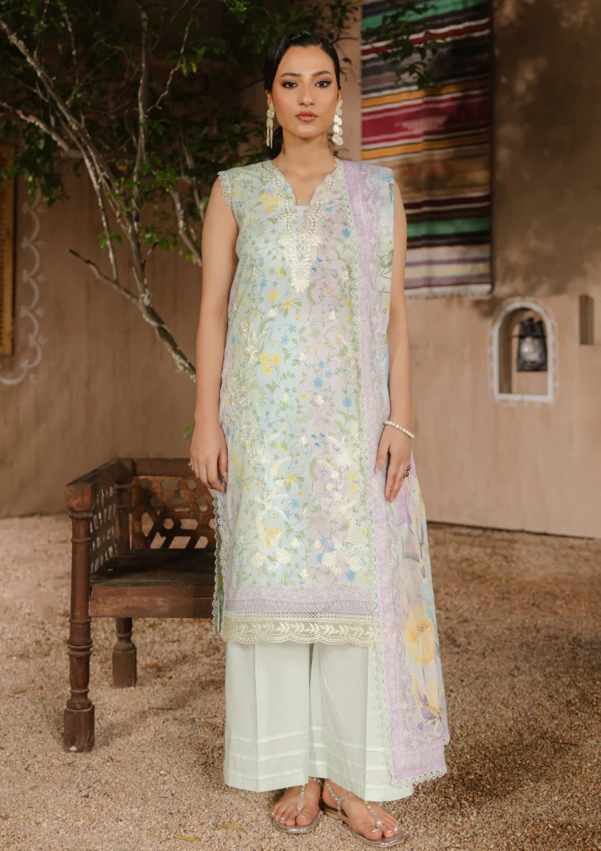 Ayleen Lawn Dastaan Rangkaari Volume 2 1 Ayleen Lawn Dastaan