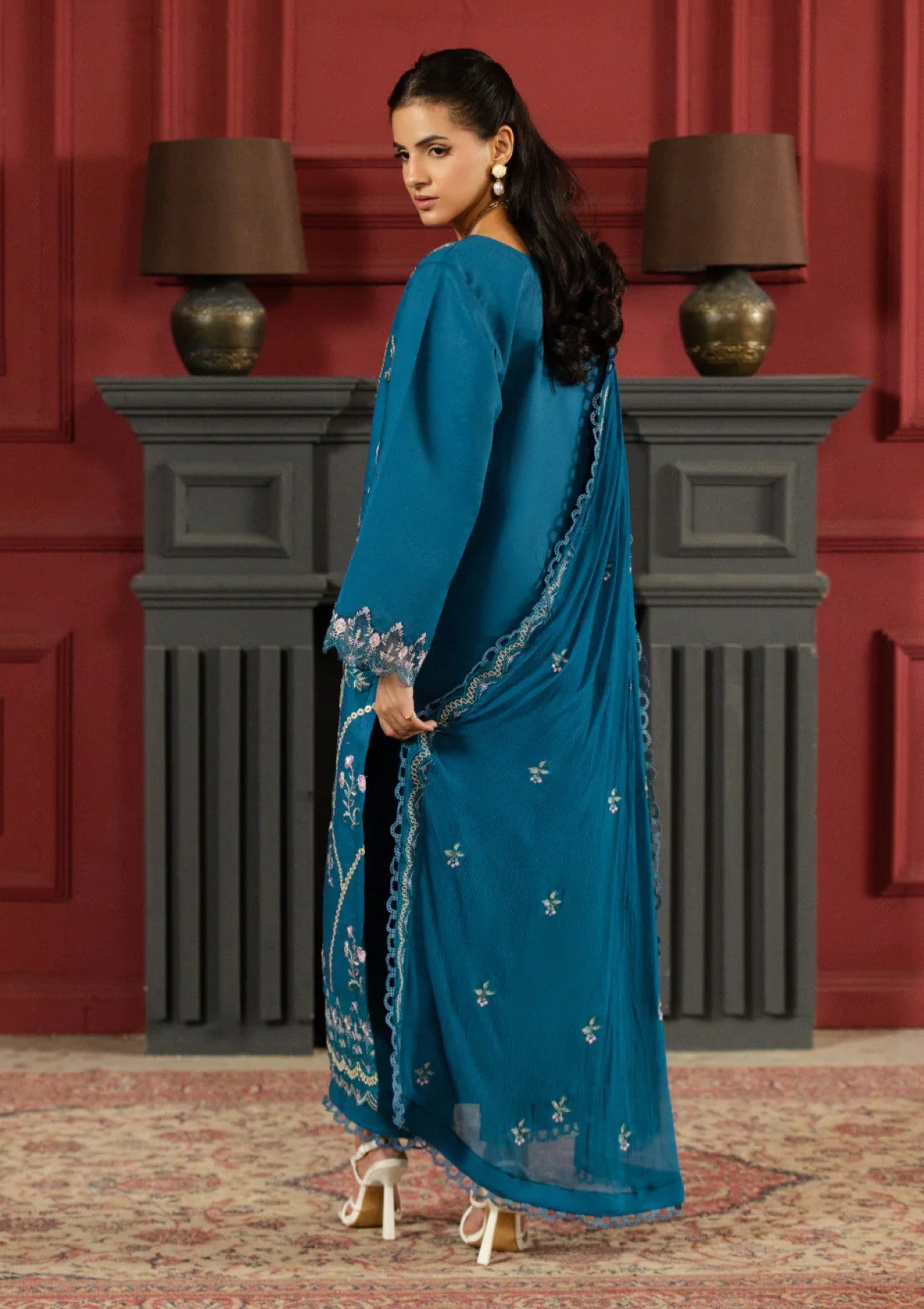 Ayleen Lawn Inaya Noore Eid Edit 2 Ayleen Lawn Inaya Noore Eid Edit