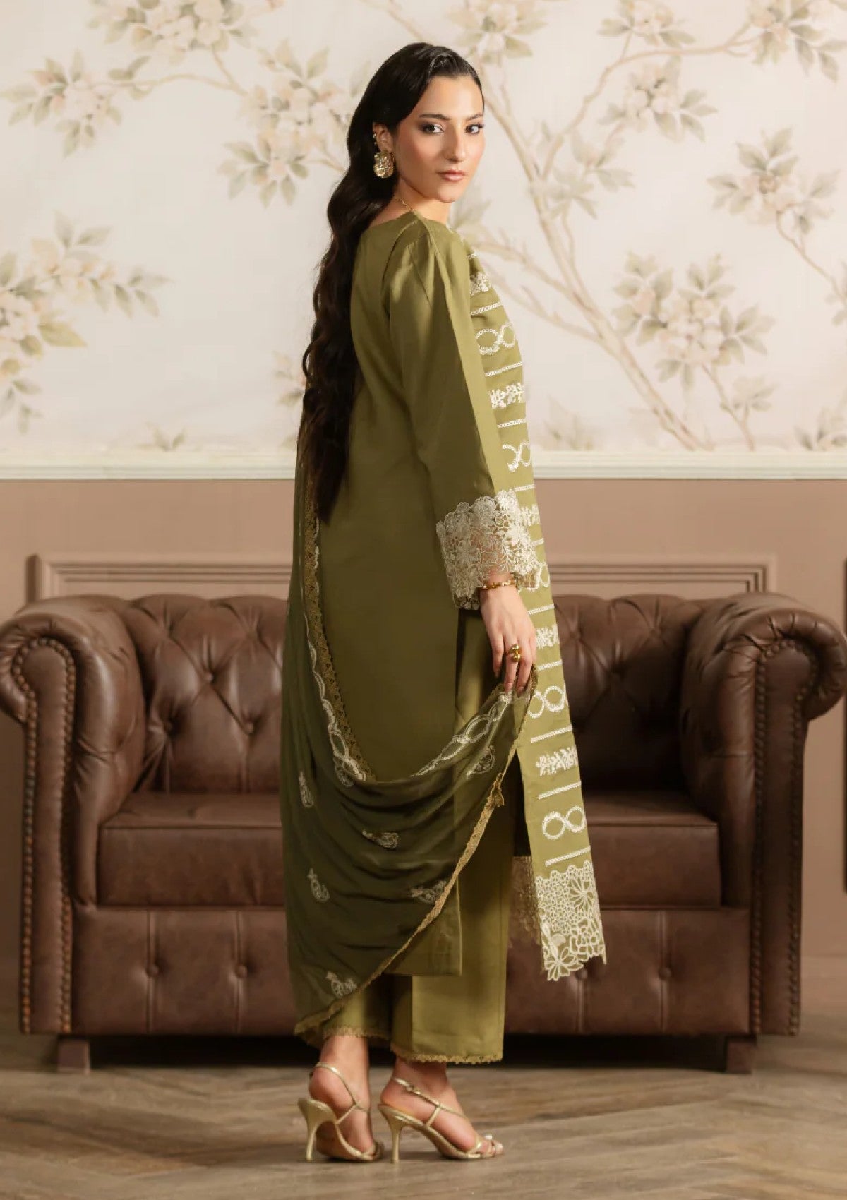 Ayleen Lawn Mehwar Noore Eid Edit 2 Ayleen Lawn Mehwar Noore Eid Edit