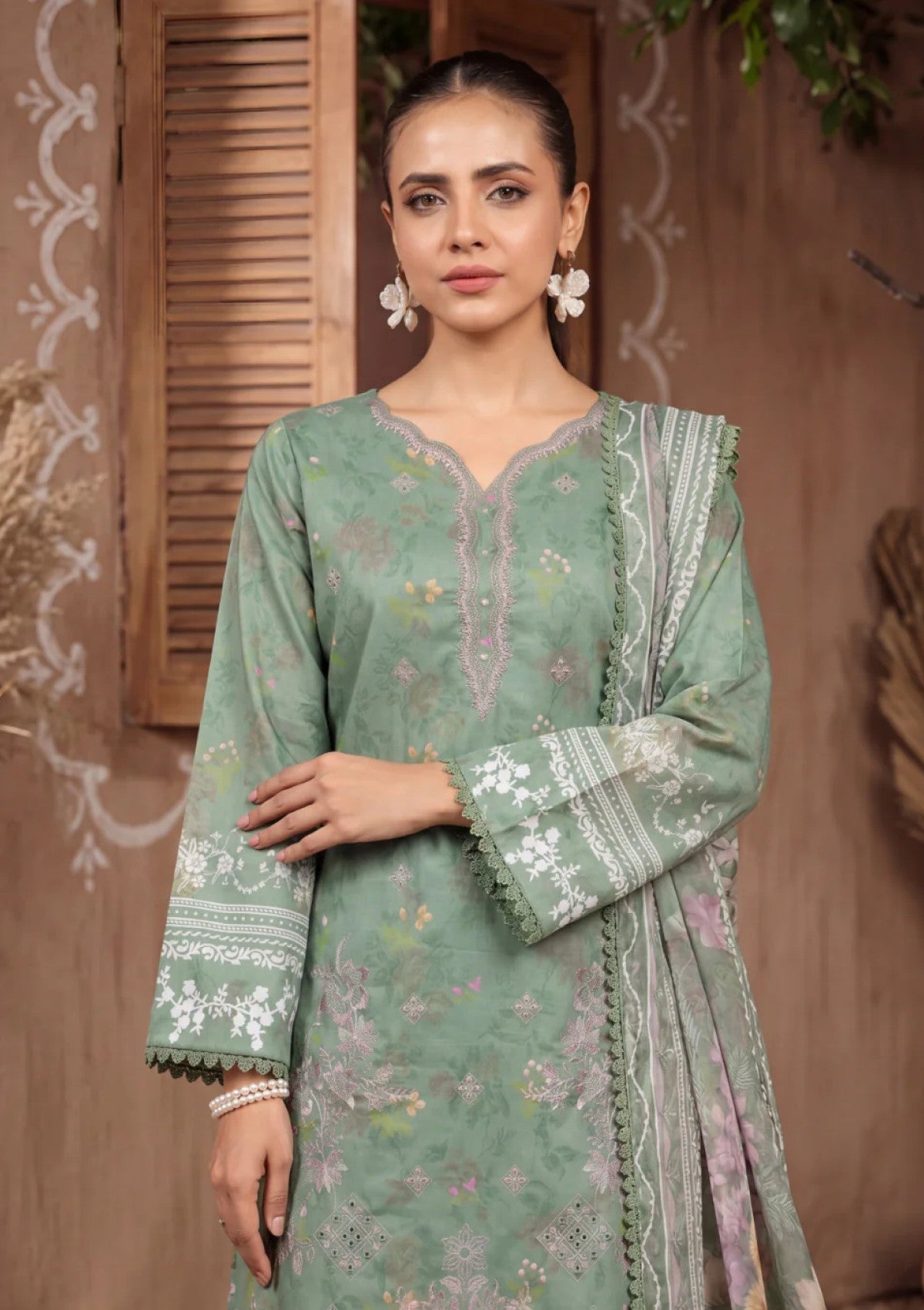 Ayleen Lawn Rangrez Rangkaari Volume 2 4 Ayleen Lawn Rangrez Rangkaari Volume 2
